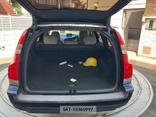 Volvo V70 2004-03 8458727-5