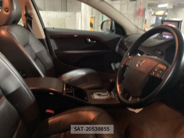Volvo V70 2009-09 8564004-9