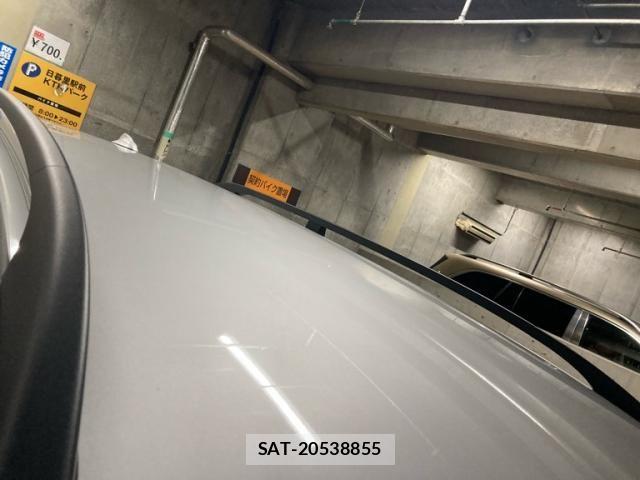 Volvo V70 2009-09 8564004-13