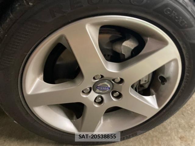Volvo V70 2009-09 8564004-4