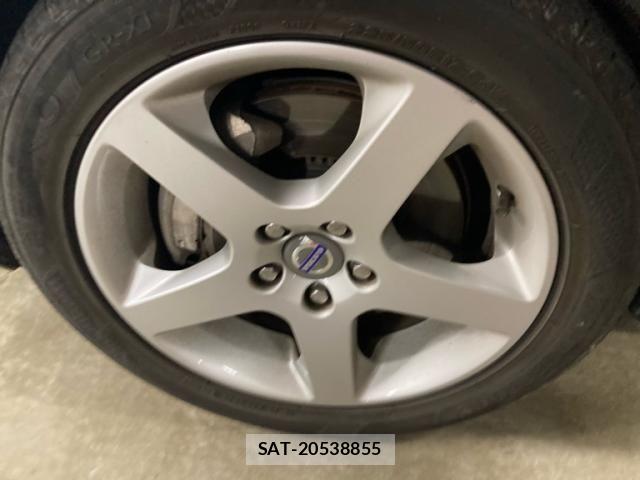 Volvo V70 2009-09 8564004-7