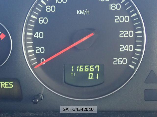 Volvo V70 2003-10 8629596-12