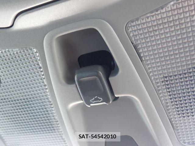 Volvo V70 2003-10 8629596-19
