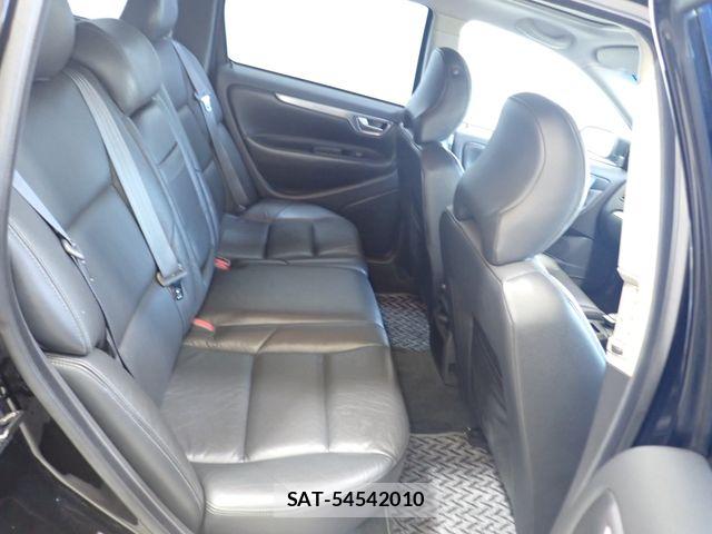 Volvo V70 2003-10 8629596-23