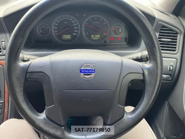 Volvo V70 2006-08 8686874-12