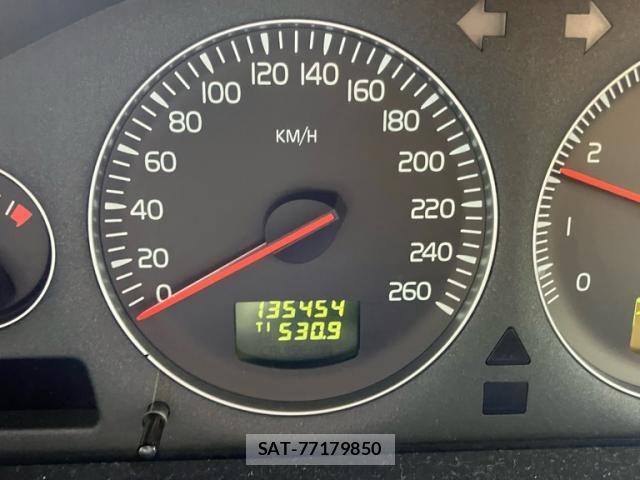 Volvo V70 2006-08 8686874-13