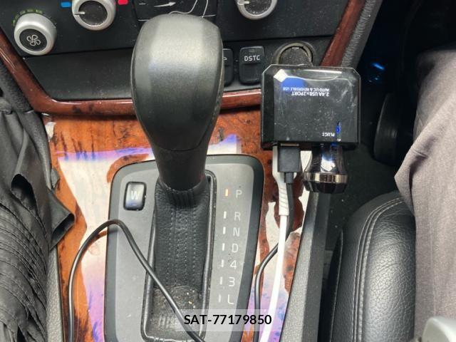 Volvo V70 2006-08 8686874-22