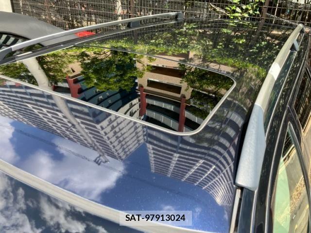Volvo V70 2007-10 8746677-3