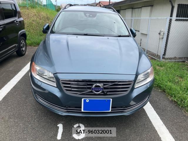 Volvo V70 2014-06 8746678-0