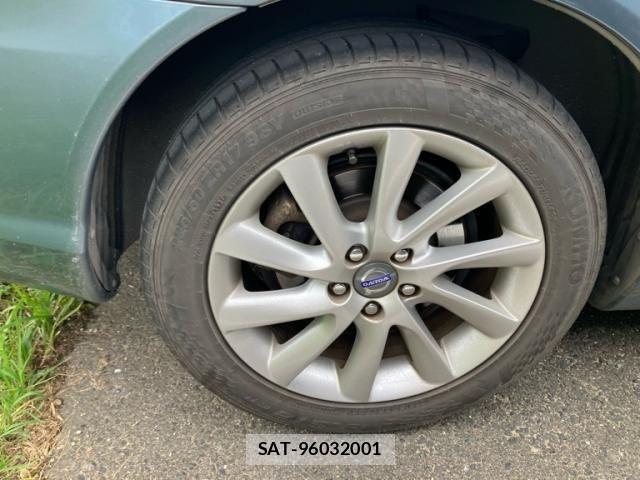 Volvo V70 2014-06 8746678-10