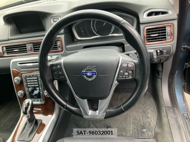 Volvo V70 2014-06 8746678-20