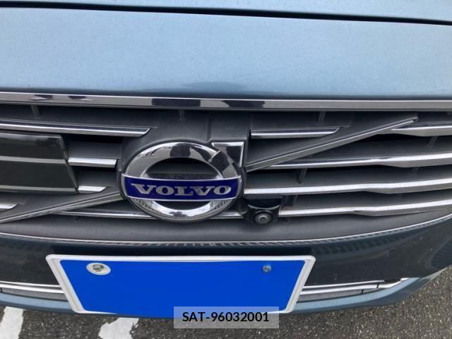 Volvo V70 2014-06 8746678-2