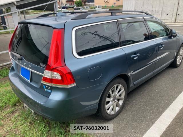 Volvo V70 2014-06 8746678-4