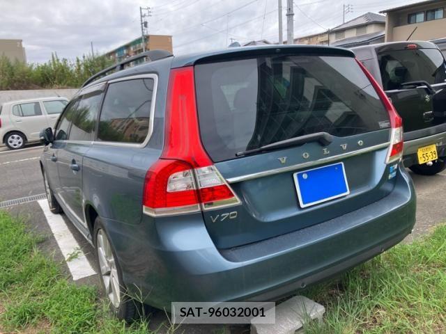 Volvo V70 2014-06 8746678-7