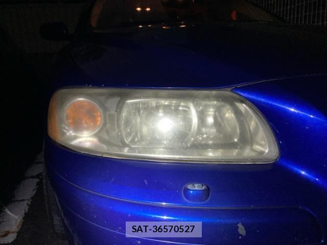 Volvo V70 2006-03 8832378-1