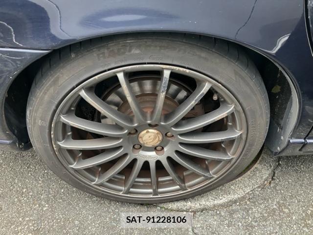 Volvo V70 2007-09 8832375-13