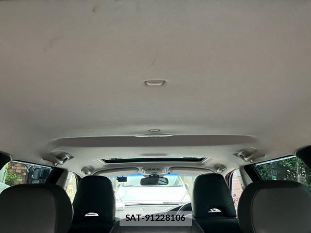 Volvo V70 2007-09 8832375-21