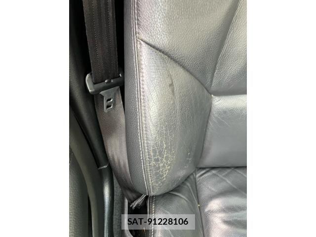 Volvo V70 2007-09 8832375-23