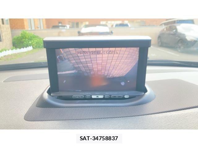 Volvo V70 2011-07 8832376-20