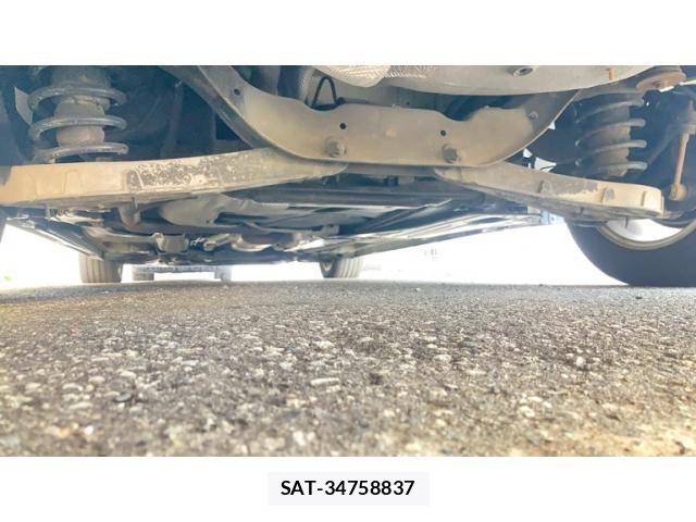 Volvo V70 2011-07 8832376-6