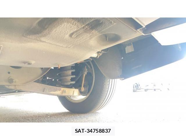 Volvo V70 2011-07 8832376-7