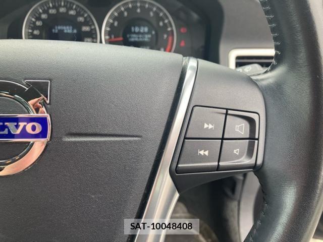 Volvo V70 2011-05 8882850-20