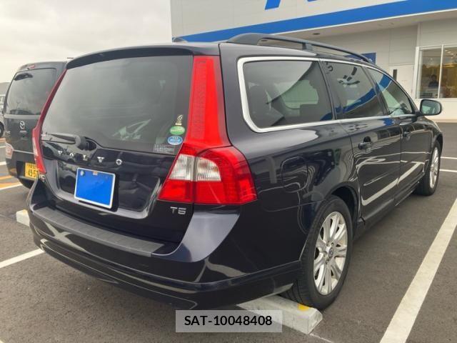 Volvo V70 2011-05 8882850-3
