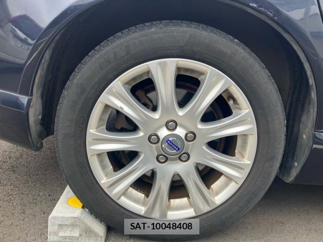 Volvo V70 2011-05 8882850-7