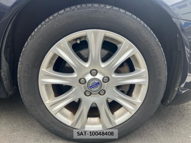 Volvo V70 2011-05 8882850-8