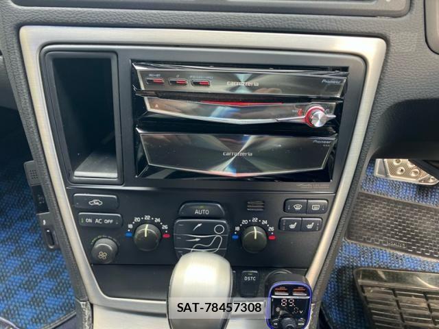 Volvo V70 2005-06 8882847-15