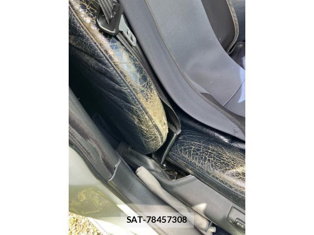 Volvo V70 2005-06 8882847-17
