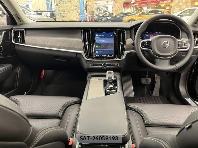 Volvo V90 2024-03 4051292-1