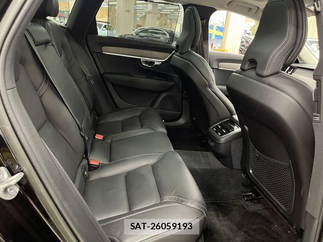 Volvo V90 2024-03 4051292-4