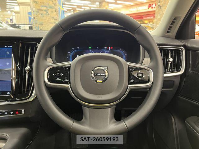 Volvo V90 2024-03 4051292-7