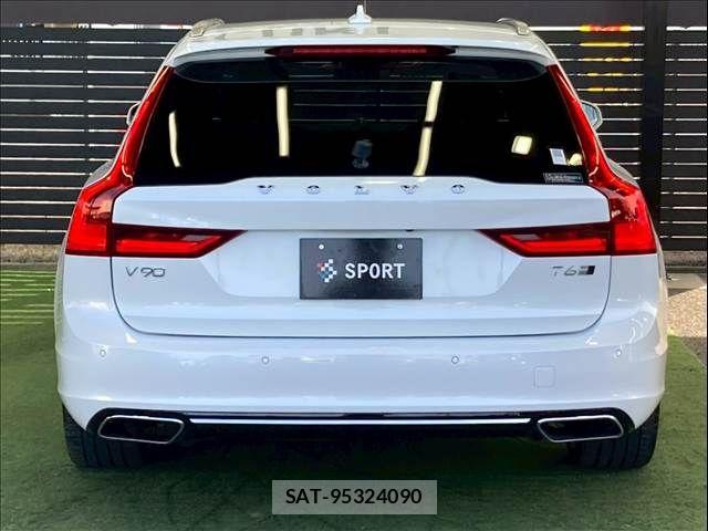 Volvo V90 2017-04 4759213-13