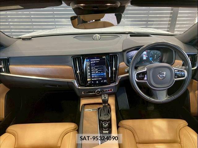 Volvo V90 2017-04 4759213-3