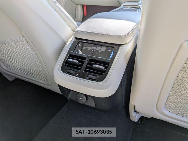 Volvo V90 2025-03 5882194-16