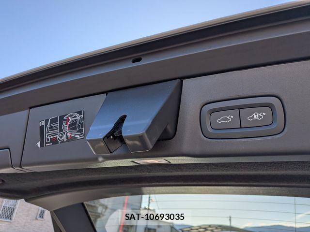 Volvo V90 2025-03 5882194-19