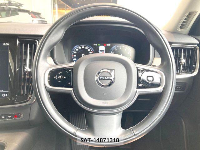 Volvo V90 2021-08 5882182-10