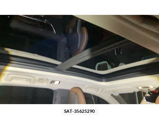 Volvo V90 2017-11 6547267-15