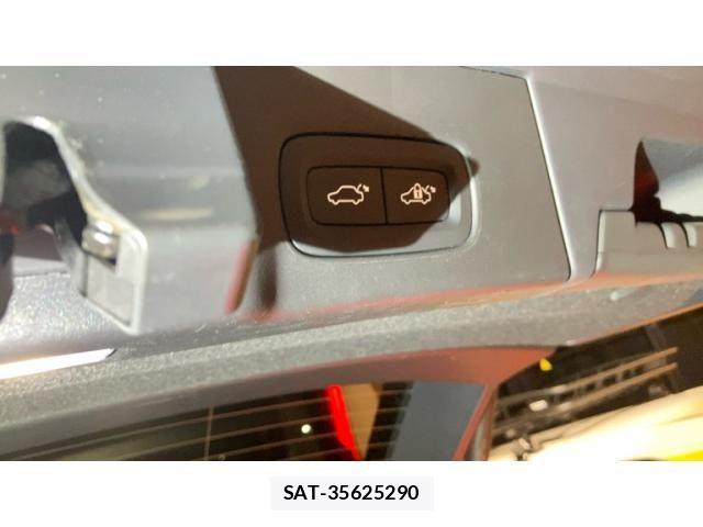 Volvo V90 2017-11 6547267-17