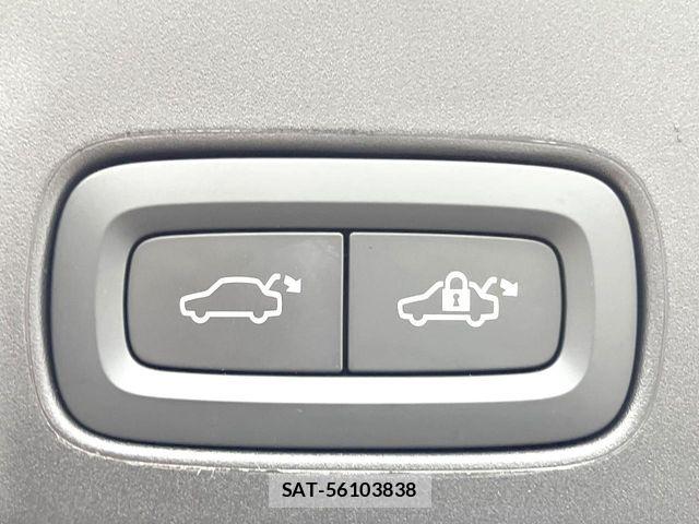 Volvo V90 2024-06 6817863-10