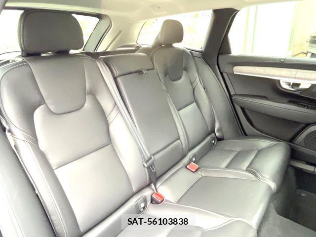 Volvo V90 2024-06 6817863-13