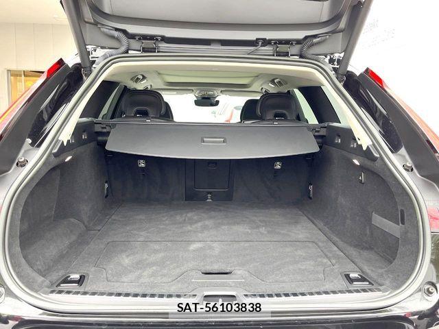 Volvo V90 2024-06 6817863-14