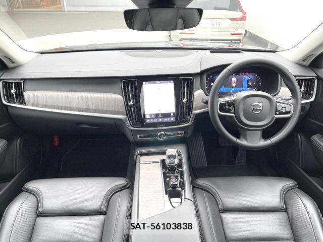 Volvo V90 2024-06 6817863-1