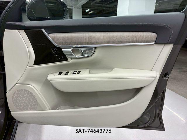 Volvo V90 2024-03 7226795-17