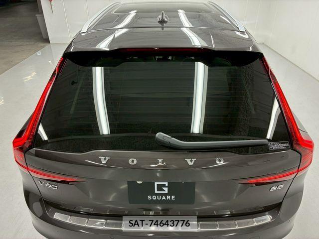 Volvo V90 2024-03 7226795-29