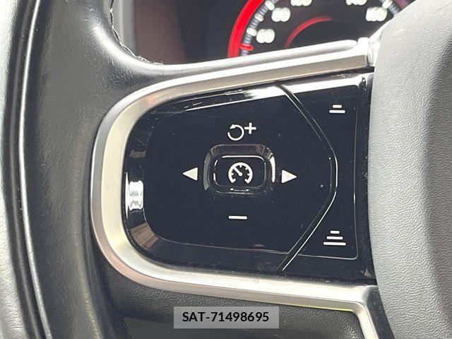 Volvo V90 2018-10 7226787-9