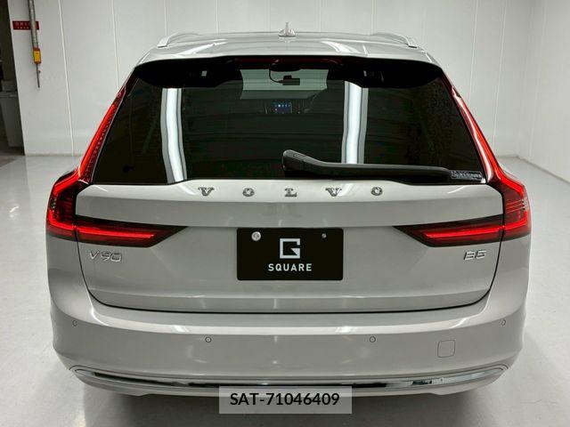 Volvo V90 2023-01 7226796-13