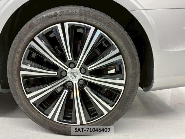 Volvo V90 2023-01 7226796-17